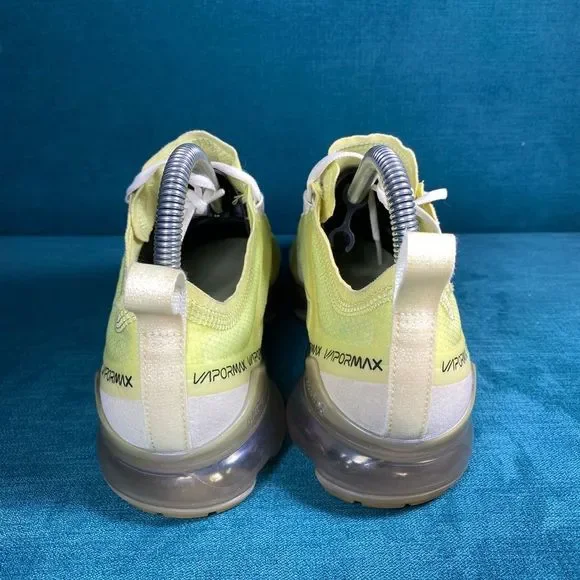 ❌SOLD❌Size 7 - Women’s Nike Air Vapormax Luminous Green shoes - Picture 2 of 9